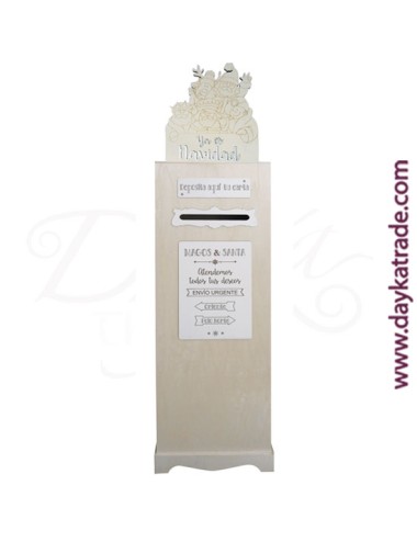 Buzón de madera con elementos decorativos