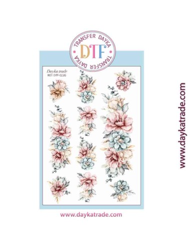 Transferencia textil con dibujo de flores rosas azules y blancas